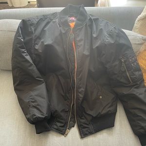 Bomber jacket medium